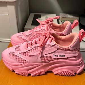 Steve Madden Possession Hot Pink 8.5
